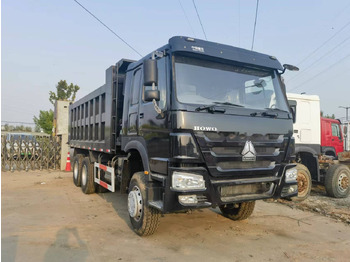 Camión volquete SINOTRUK HOWO