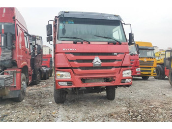 Camión volquete SINOTRUK HOWO