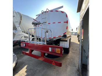 Vehículo municipal Shacman F3000 6*4 sprinkler: foto 5 Vehículo municipal Shacman F3000 6*4 sprinkler: foto 5