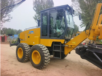 Grader XCMG GR1803: foto 2