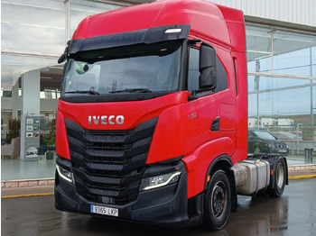 Cabeza tractora IVECO