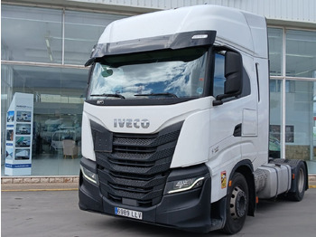Cabeza tractora IVECO