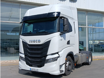 Cabeza tractora IVECO