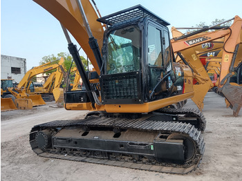 Excavadora de cadenas CATERPILLAR 320D2