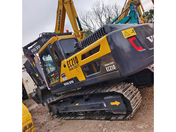 Excavadora de cadenas VOLVO EC210BLC