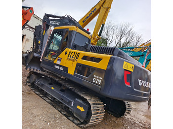 Excavadora de cadenas VOLVO EC210D: foto 2
