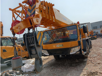 Autogrúa XCMG QY70K