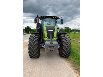 Tractor Claas Axion 920: foto 2