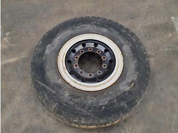 Neumáticos y llantas BRIDGESTONE