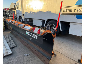 Cuchilla quitanieves Giletta: foto 3 Cuchilla quitanieves Giletta: foto 3