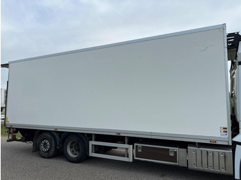 Caja cerrada 8,4 mtr glasfiber kasse - Xarios 500: foto 4 Caja cerrada 8,4 mtr glasfiber kasse - Xarios 500: foto 4