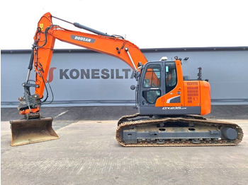 Excavadora de cadenas DOOSAN DX235LCR-5