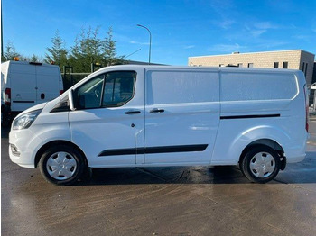 Furgoneta pequeña Ford Transit Custom L2. Klima. Navi. Kamera. Tempomat: foto 2 Furgoneta pequeña Ford Transit Custom L2. Klima. Navi. Kamera. Tempomat: foto 2
