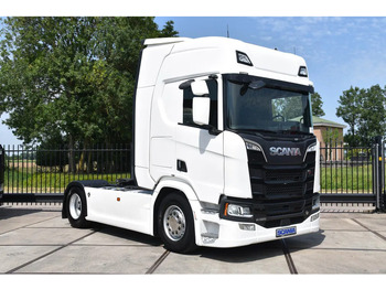 Cabeza tractora SCANIA R 520