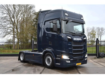 Cabeza tractora SCANIA S 450