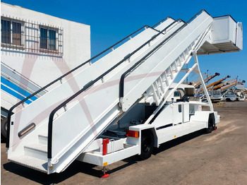 Escalera de pasajeros FMC