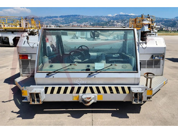 Remolcador de aviones JBT