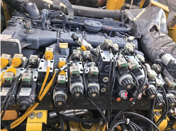 Fresadora en frío BOMAG Second Hand Asphalt Milling Machine BM2000/60 Asphalt Cold Milling Machine Price: foto 3