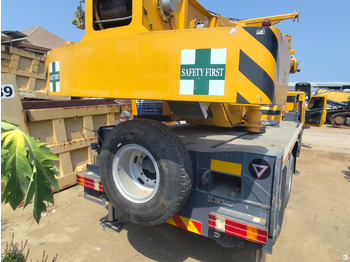 Maquinaria de construcción XCMG XCT30_Y 30ton truck crane with diesel engine price: foto 2 Maquinaria de construcción XCMG XCT30_Y 30ton truck crane with diesel engine price: foto 2