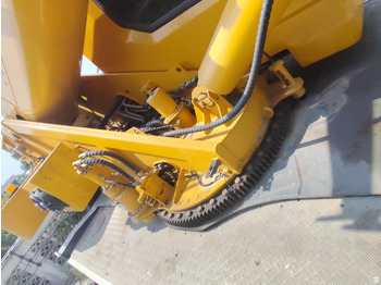 Maquinaria de construcción XCMG XCT30_Y 30ton truck crane with diesel engine price: foto 5 Maquinaria de construcción XCMG XCT30_Y 30ton truck crane with diesel engine price: foto 5