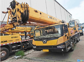 Autogrúa XCMG QY25K-II 25ton 2014 used second hand pickup crane for sale: foto 5 Autogrúa XCMG QY25K-II 25ton 2014 used second hand pickup crane for sale: foto 5