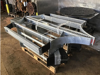 Cabina e interior LIEBHERR