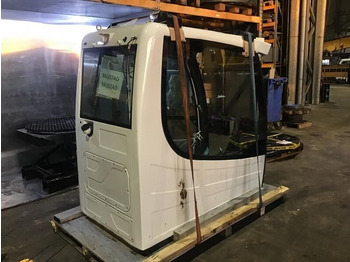 Cabina e interior LIEBHERR