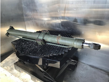 Cilindro hidráulico LIEBHERR