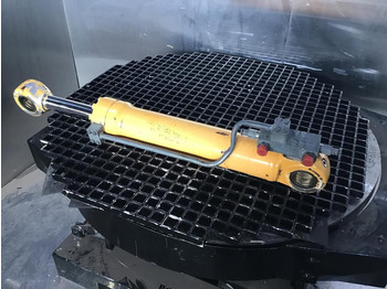 Cilindro hidráulico LIEBHERR