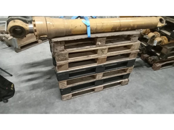 Cilindro hidráulico LIEBHERR