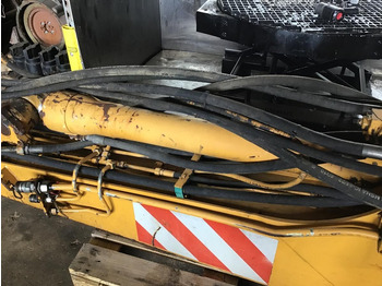 Cilindro hidráulico LIEBHERR