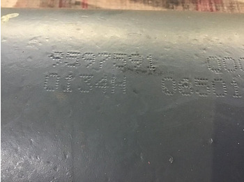 Cilindro hidráulico LIEBHERR