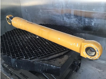 Cilindro hidráulico LIEBHERR