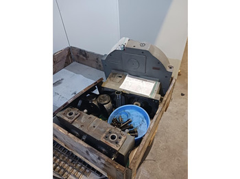 Bomba hidráulica LIEBHERR