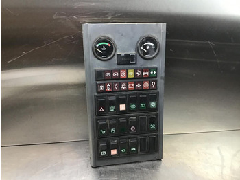 Salpicadero LIEBHERR