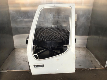 Puerta y piezas LIEBHERR