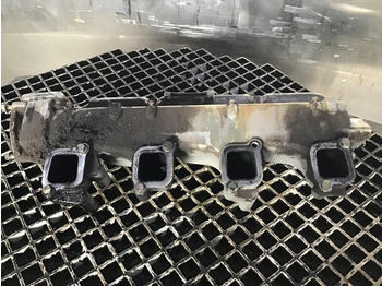 Tubo de escape LIEBHERR