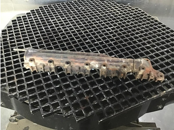 Motor y piezas LIEBHERR