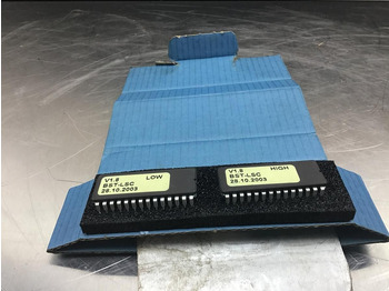 Salpicadero LIEBHERR