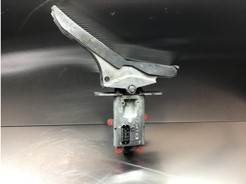 Pedal LIEBHERR
