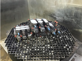 Hidráulica LIEBHERR