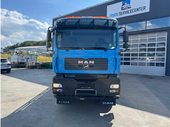 Camión grúa MAN TGA 26.440 MKG 230.6: foto 2 Camión grúa MAN TGA 26.440 MKG 230.6: foto 2