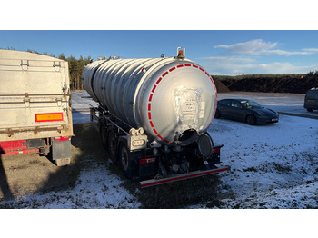 Limpieza de alcantarillado CROSSLAND VACUUM TANKER: foto 4 Limpieza de alcantarillado CROSSLAND VACUUM TANKER: foto 4