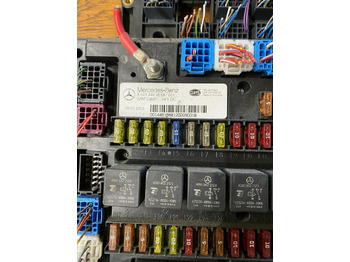 Fusible para Camión Mercedes Actros MP4 Sicherungskasten A 001 446 16 58: foto 2 Fusible para Camión Mercedes Actros MP4 Sicherungskasten A 001 446 16 58: foto 2