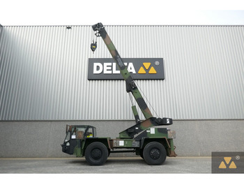 Grúa para terrenos difíciles TEREX