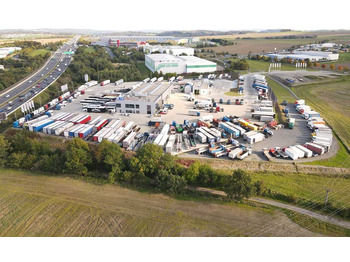 Leasing de  Renault KERAX 420, EURO 3, 7m3, 8X4, CIFA MAGNUM MK 24.4 CONCRETE PUMP Renault KERAX 420, EURO 3, 7m3, 8X4, CIFA MAGNUM MK 24.4 CONCRETE PUMP: foto 2