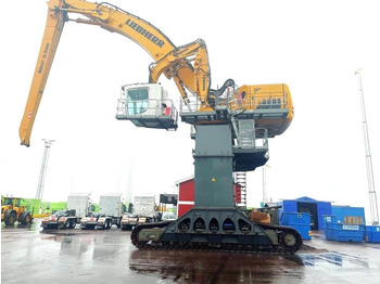 Manipulador de materiales LIEBHERR