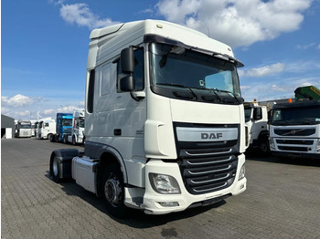 Cabeza tractora DAF XF 460 Spacecab Euro 6: foto 2