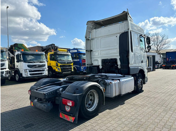 Cabeza tractora DAF XF 460 Spacecab Euro 6: foto 4