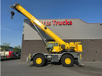 Grúa para terrenos difíciles GROVE